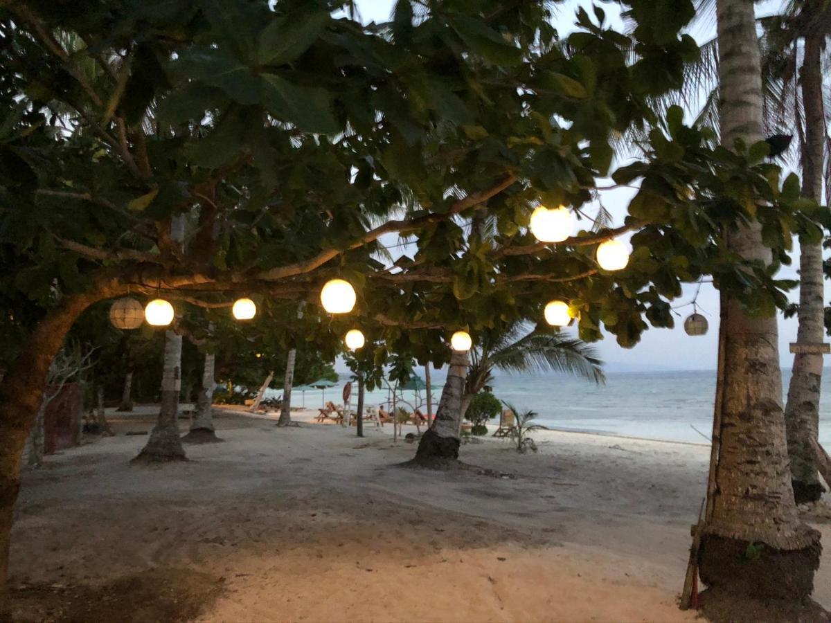 The Whitehouse By The Sea Vila Panglao City Exterior foto